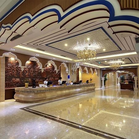 Central Asian Hotel Ченду Екстер'єр фото
